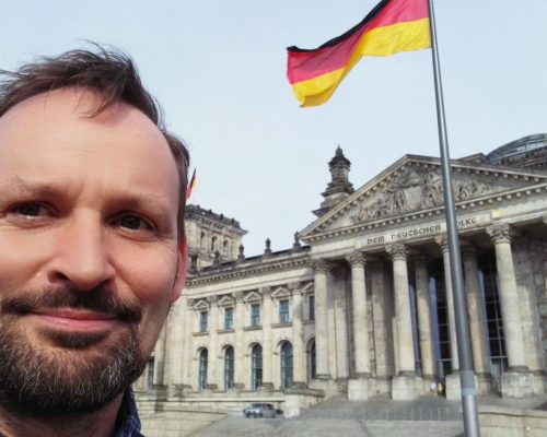 Konrad Dippel erster Parteifreier im Bundestag